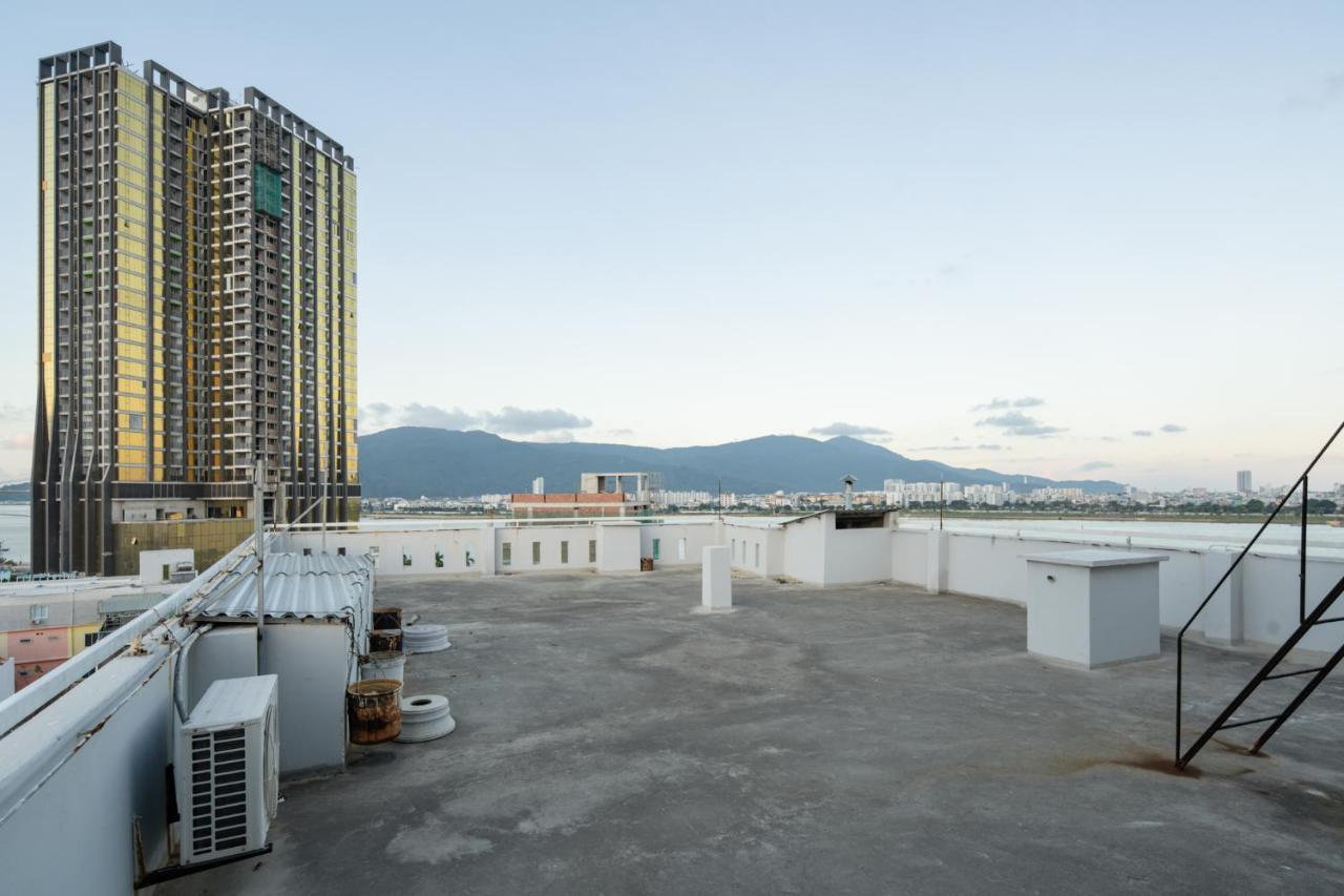 Thanh Lan Riverside Hotel Дананг Екстер'єр фото
